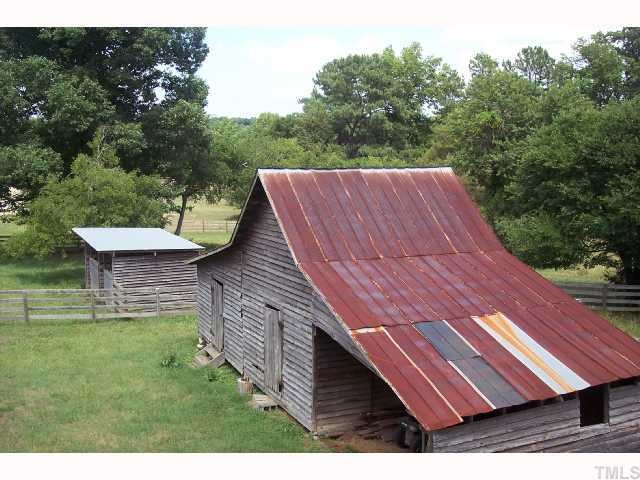 7404 Halifax Road Zebulon, NC 27597 - Photo 10 of 12 Barn