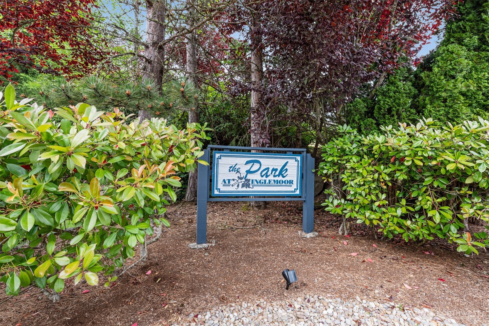 9118 Northeast 160th Place Bothell, WA 98011 - Photo 30 of 33
