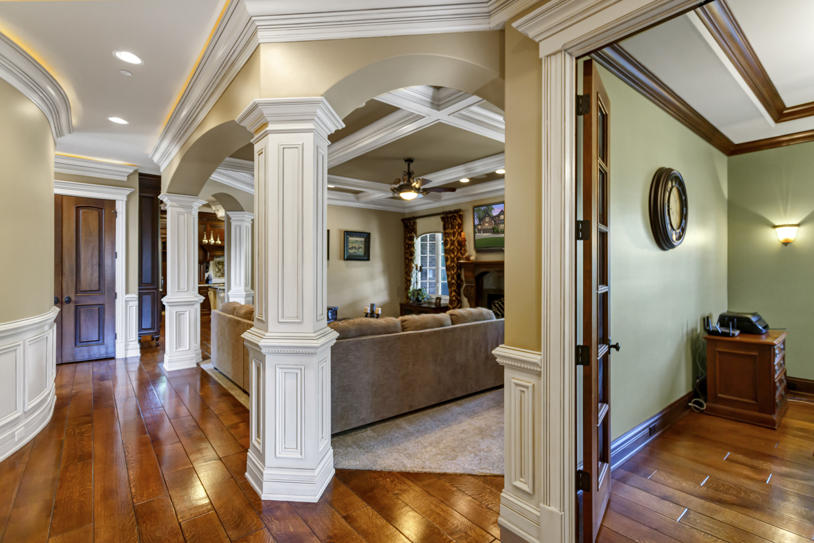 400 West Maple Avenue Roselle, IL 60172 - Photo 28 of 91 a view of living room with furniture and wooden floor