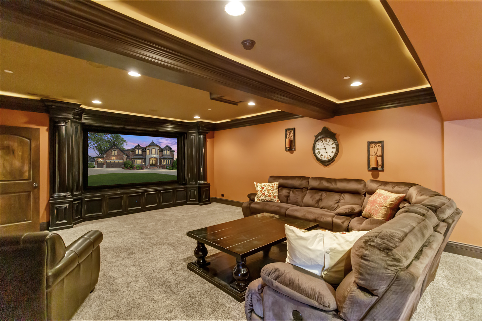 400 West Maple Avenue Roselle, IL 60172 - Photo 61 of 91 a living room with furniture and a flat screen tv