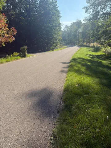 $199,900 | 1014 Pueblo Pass, Lake Isabella, MI 48893