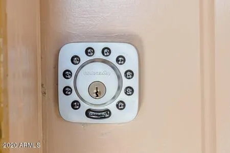 $3,300 | 842 West Fairmount Avenue, Phoenix, AZ 85013