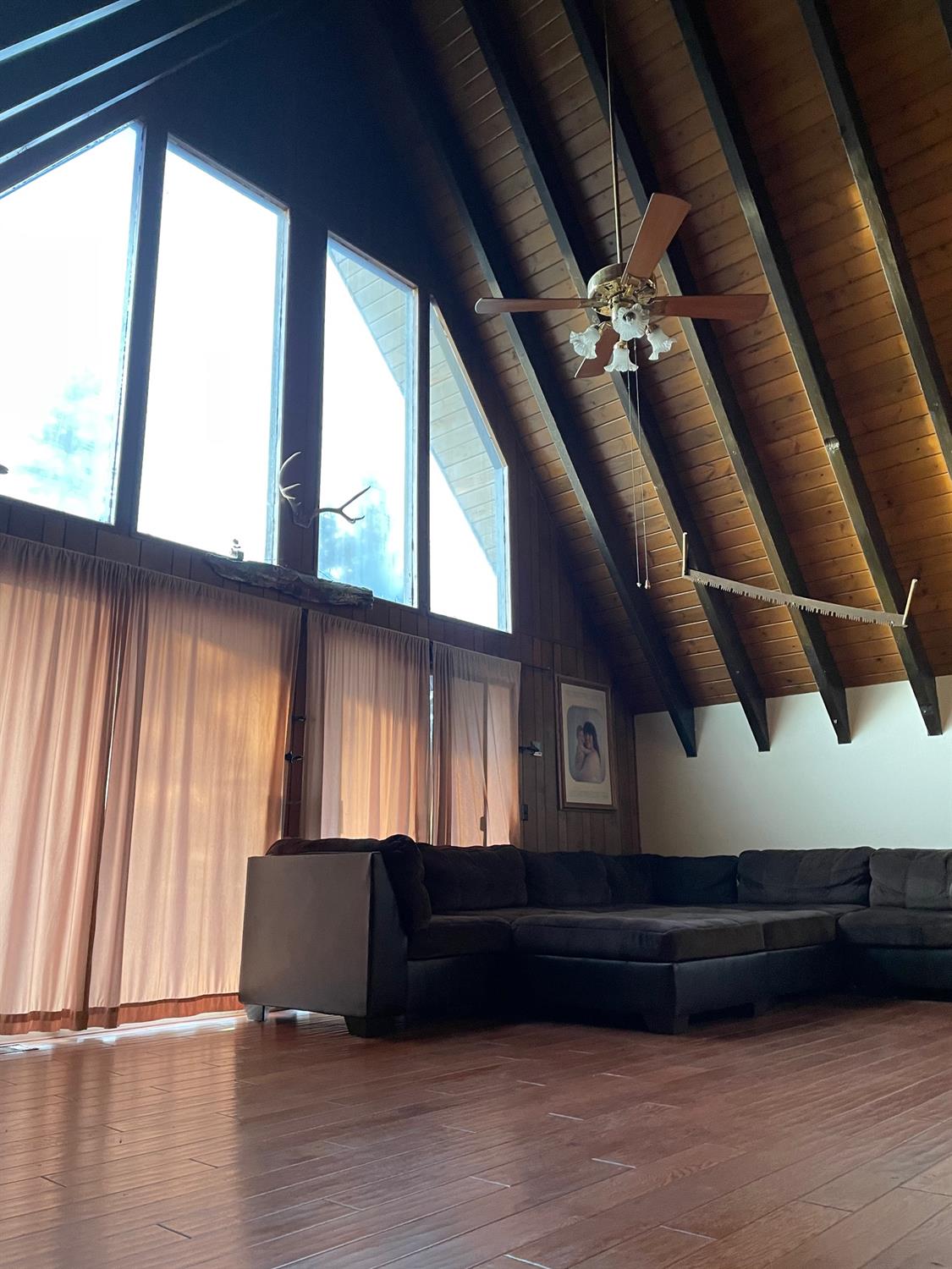 28596 North Bay Road Lake Arrowhead, CA 92352 - Photo 4 of 31