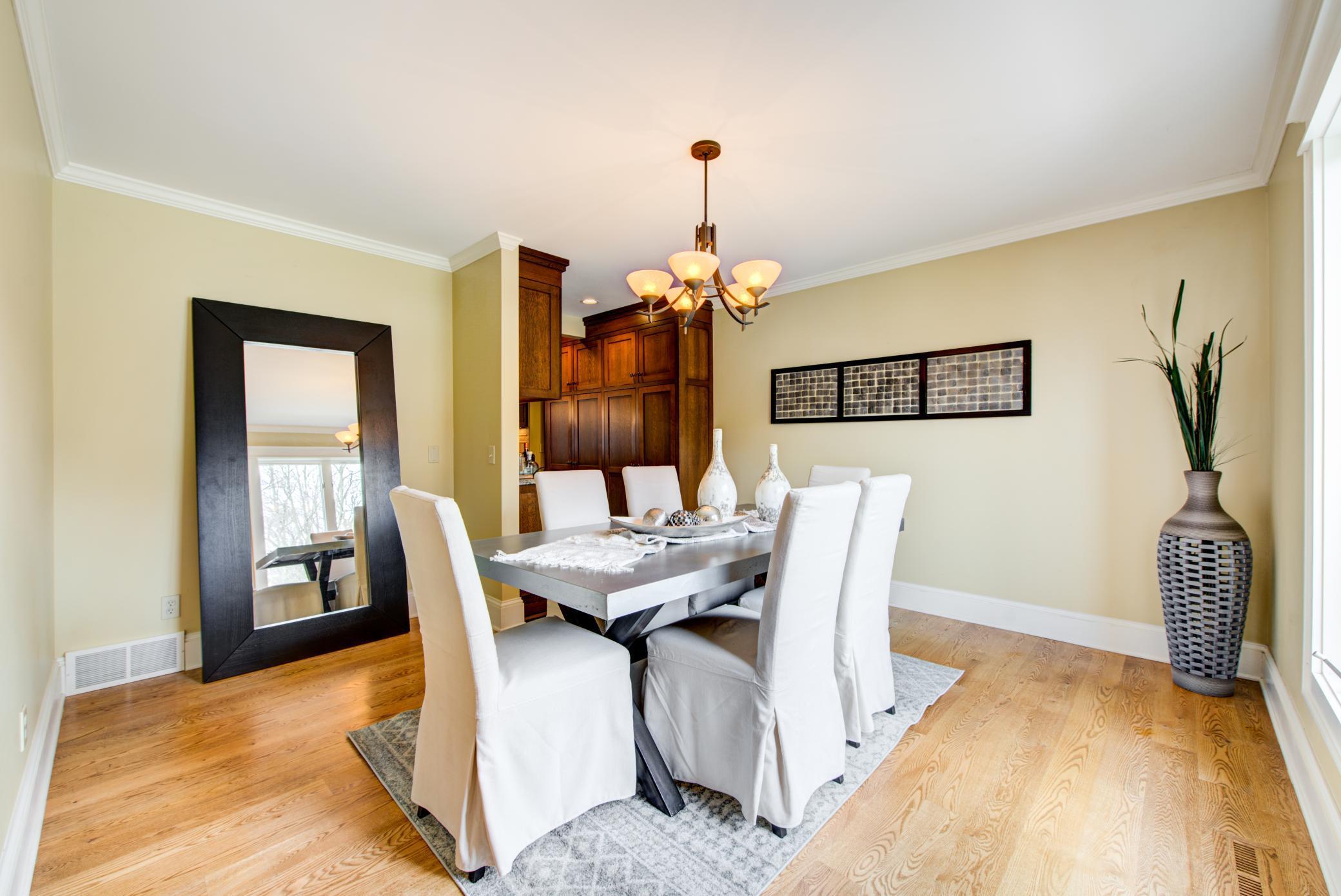 6341 Fox Path Chanhassen, MN 55317 - Photo 11 of 30 Gallery Image 11