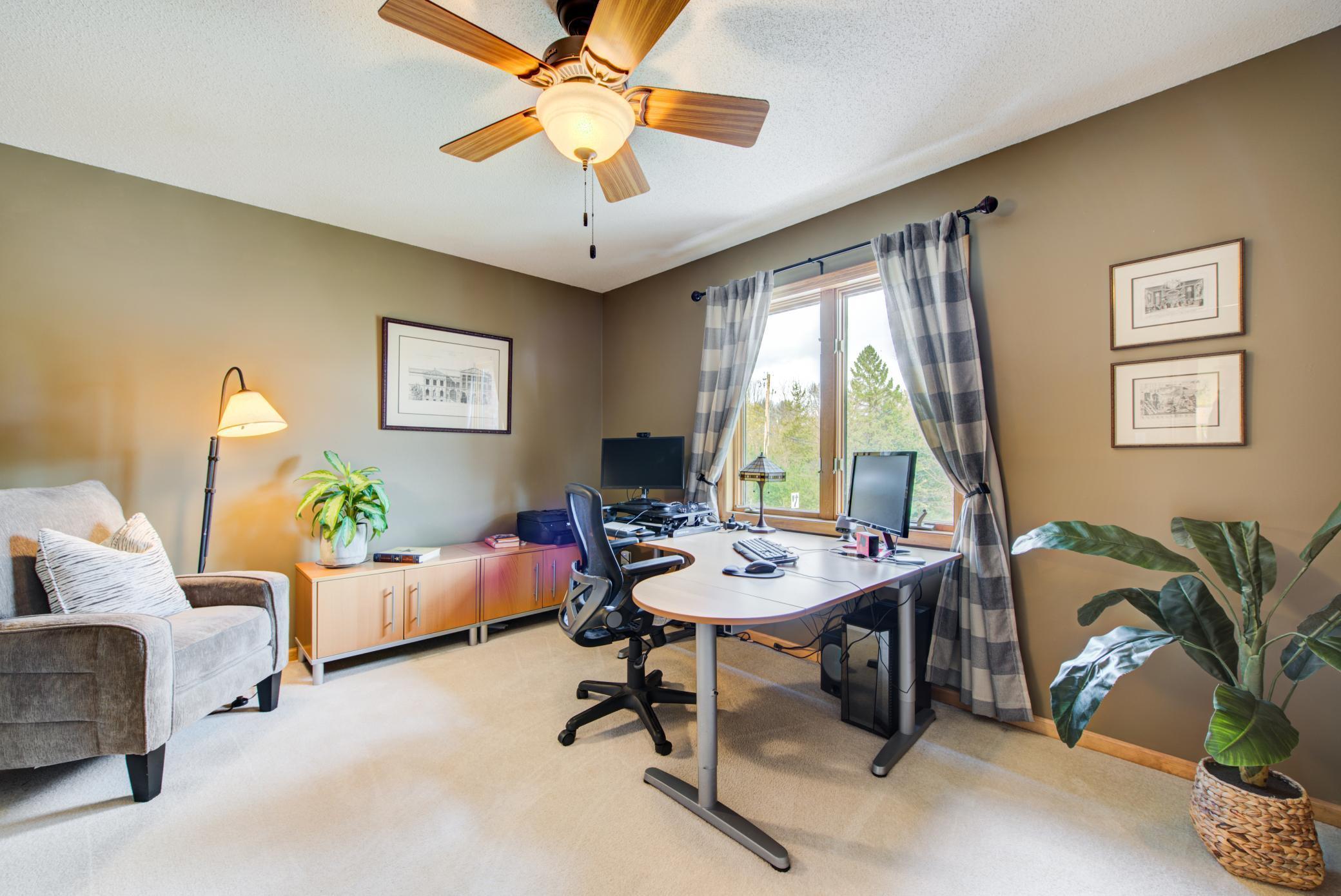 6341 Fox Path Chanhassen, MN 55317 - Photo 20 of 30 Gallery Image 20