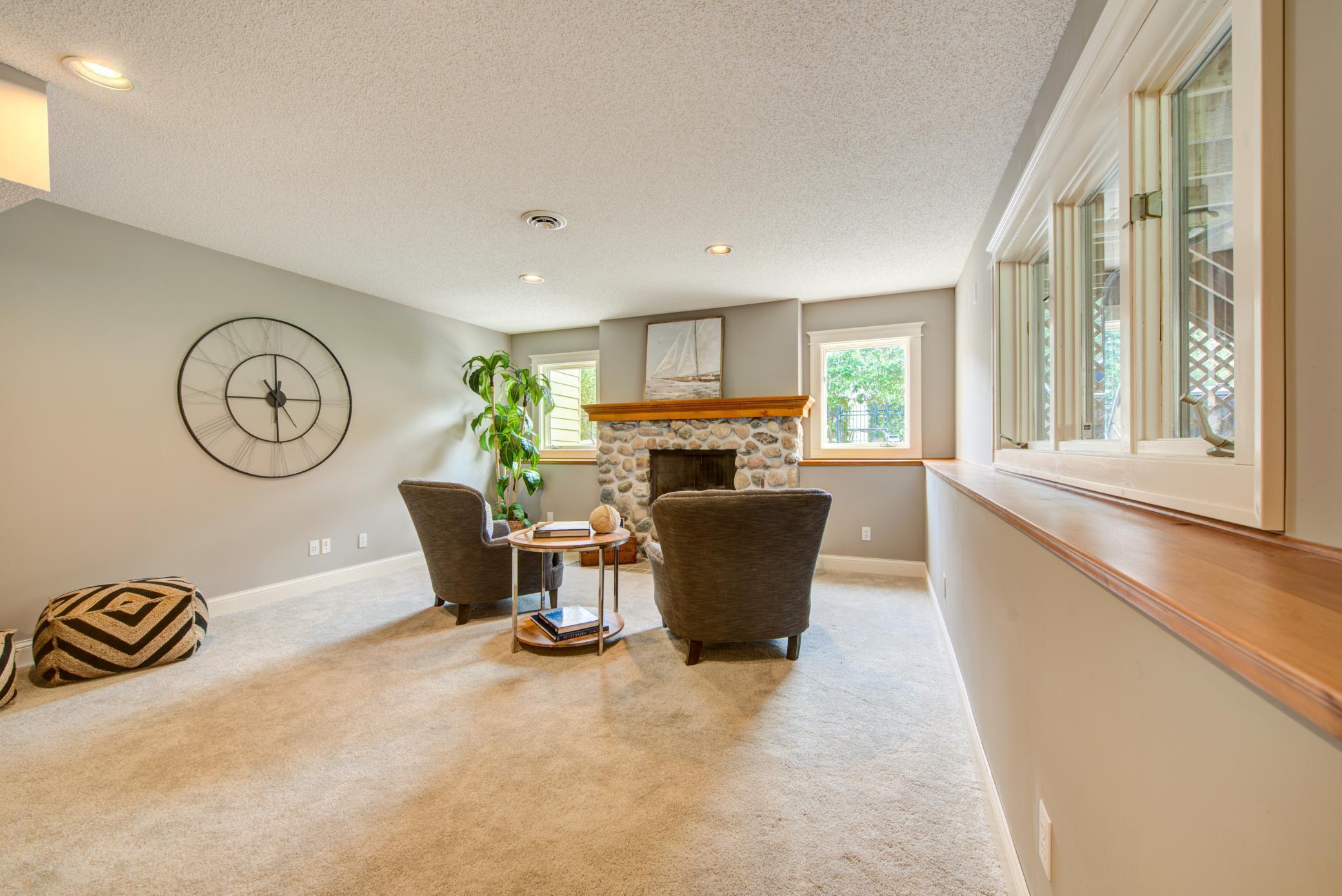 6341 Fox Path Chanhassen, MN 55317 - Photo 24 of 30 Gallery Image 24