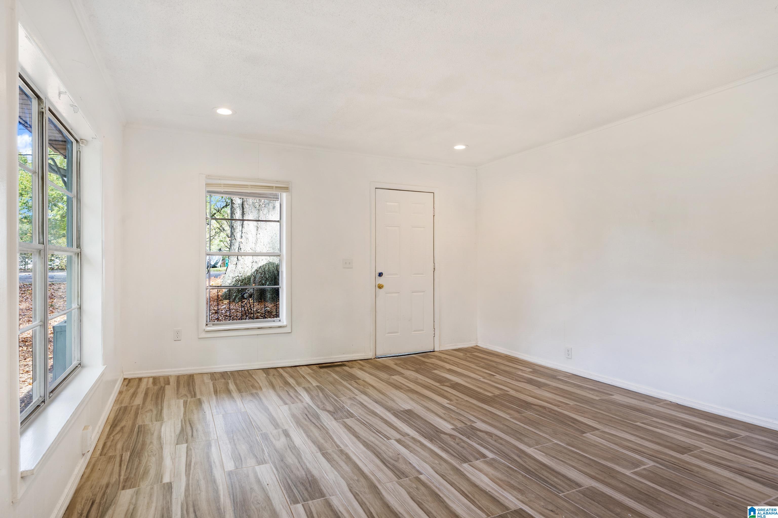 313 10th Street Pleasant Grove, AL 35127 - Photo 10 of 32
