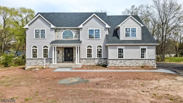 $1,290,000 | 16 New Amwell Road, Hillsborough, NJ 08844