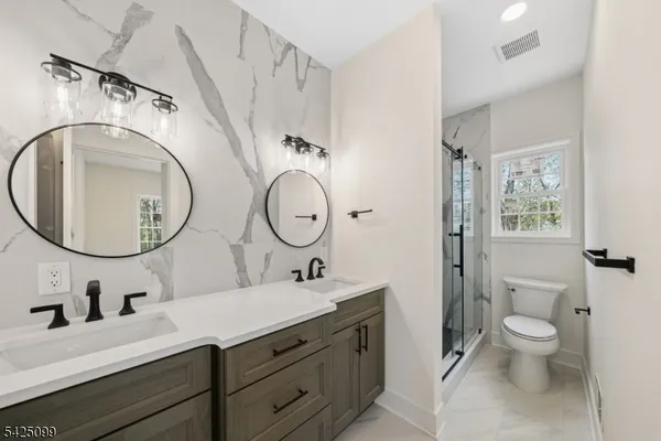 $1,290,000 | 16 New Amwell Road, Hillsborough, NJ 08844