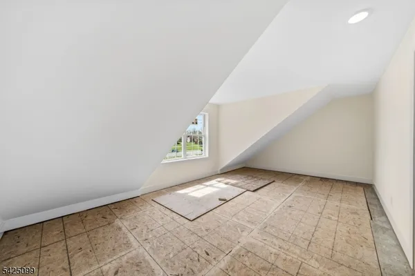 $1,290,000 | 16 New Amwell Road, Hillsborough, NJ 08844