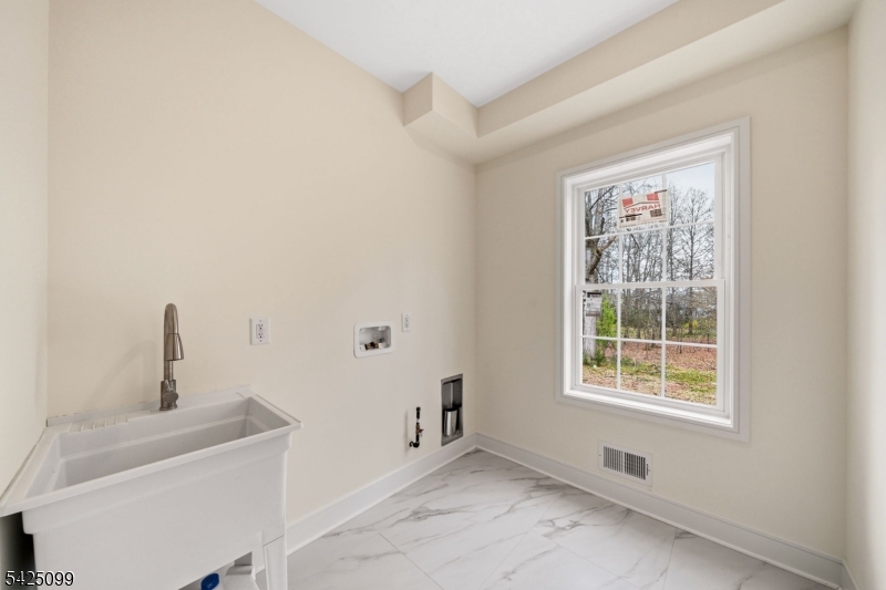 16 New Amwell Road Hillsborough, NJ 08844 - Photo 31 of 40