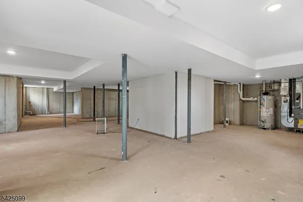 $1,290,000 | 16 New Amwell Road, Hillsborough, NJ 08844