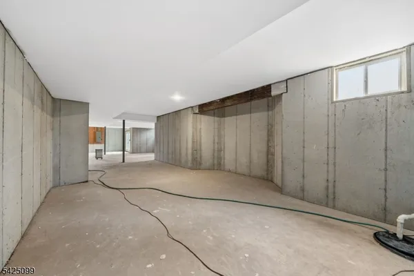 $1,290,000 | 16 New Amwell Road, Hillsborough, NJ 08844