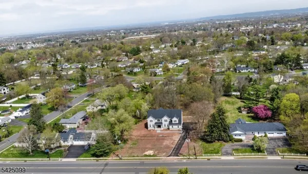 $1,290,000 | 16 New Amwell Road, Hillsborough, NJ 08844