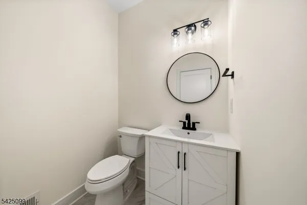 $1,290,000 | 16 New Amwell Road, Hillsborough, NJ 08844