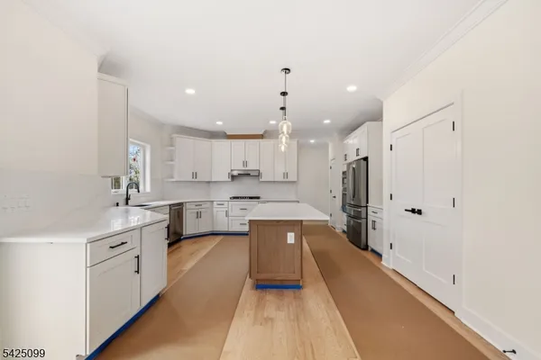 $1,290,000 | 16 New Amwell Road, Hillsborough, NJ 08844