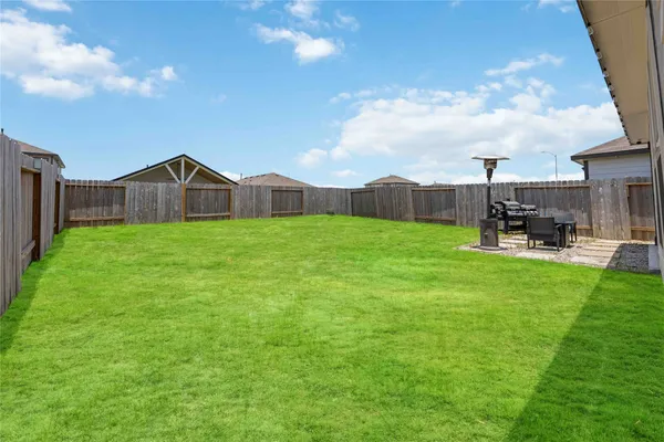 $2,100 | 10527 Meadow Saffron Drive, Houston, TX 77016