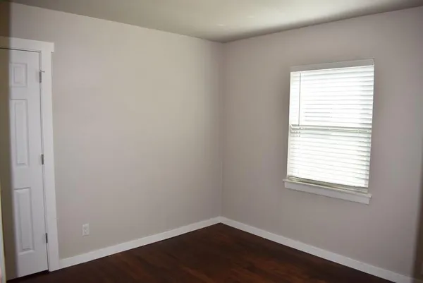 $1,395 | 541 South Allen Street, Unit A, Boyd, TX 76023