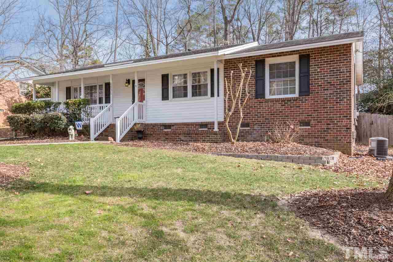 4836 Radcliff Road Raleigh, NC 27609 - Photo 3 of 23