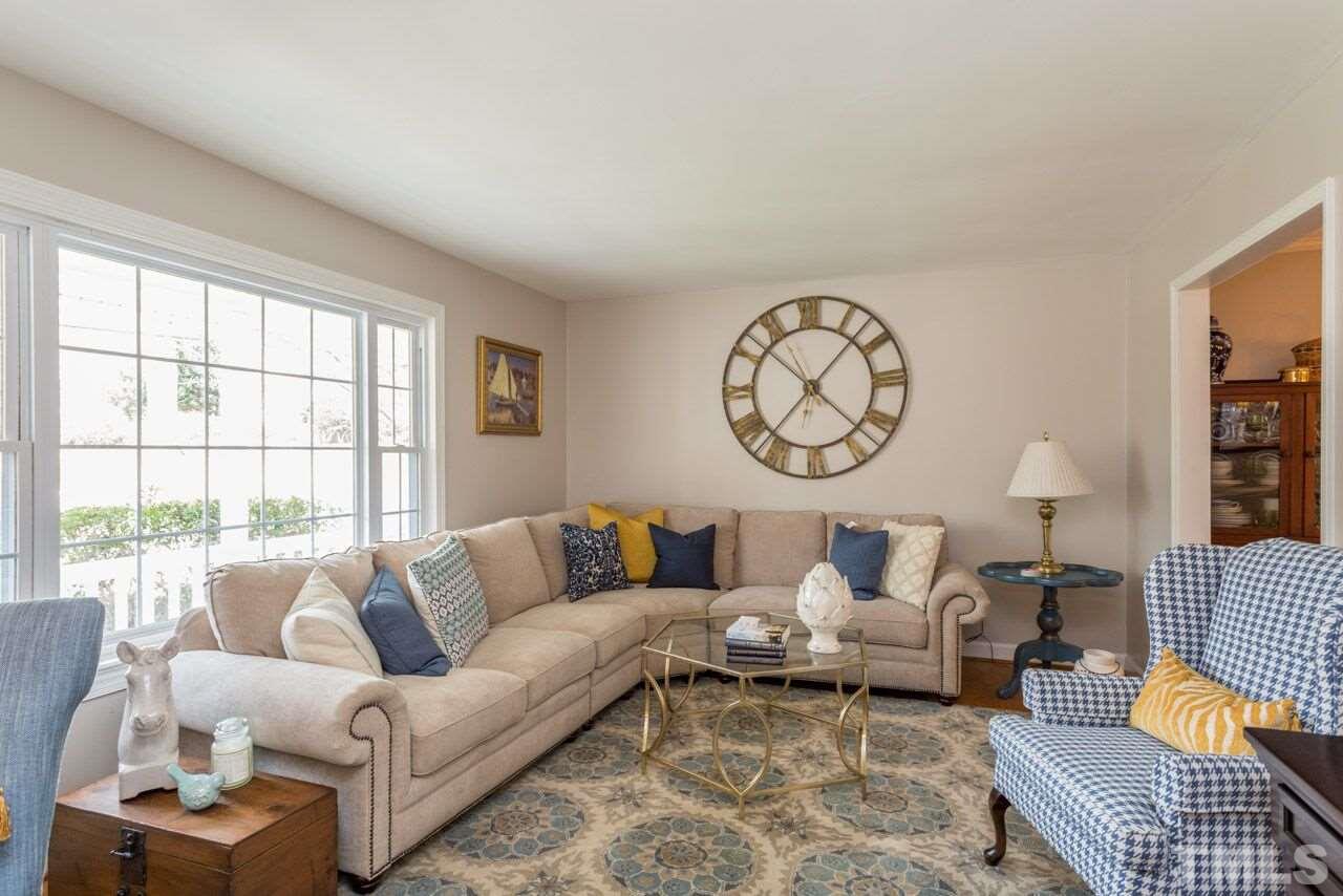 4836 Radcliff Road Raleigh, NC 27609 - Photo 5 of 23