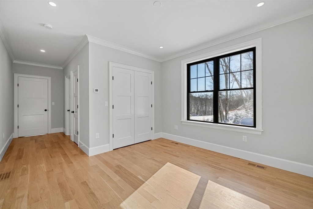 17 Whisper Way Hopkinton, MA 01748 - Photo 19 of 42