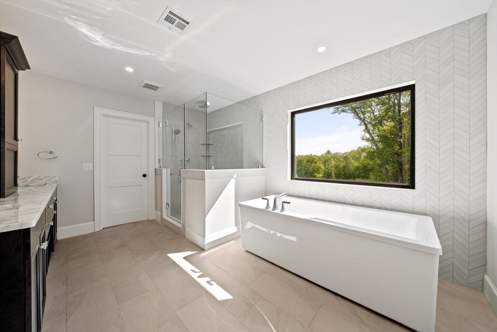 17 Whisper Way Hopkinton, MA 01748 - Photo 30 of 42