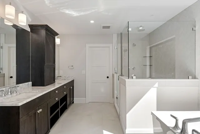 $2,495,000 | 17 Whisper Way, Hopkinton, MA 01748