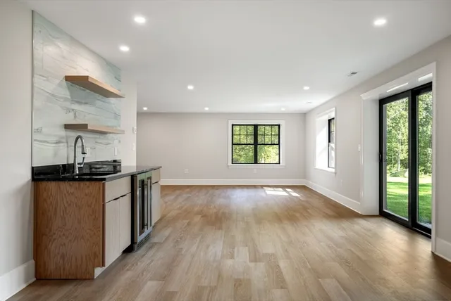 $2,495,000 | 17 Whisper Way, Hopkinton, MA 01748