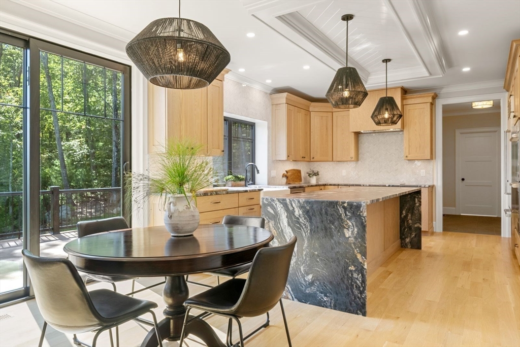 17 Whisper Way Hopkinton, MA 01748 - Photo 10 of 42