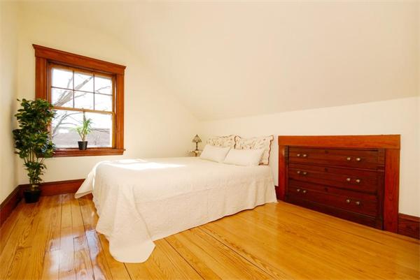 36 Laurel Street Somerville, MA 02143 - Photo 15 of 30