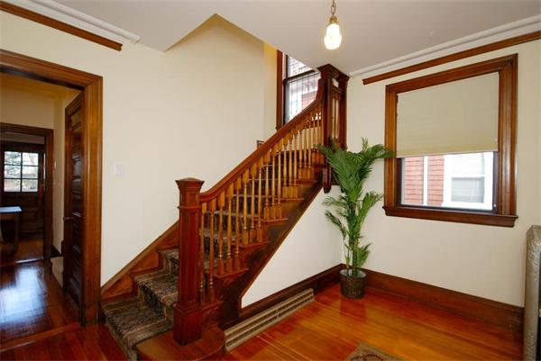 36 Laurel Street Somerville, MA 02143 - Photo 22 of 30