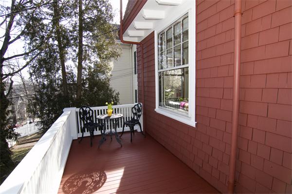 36 Laurel Street Somerville, MA 02143 - Photo 27 of 30