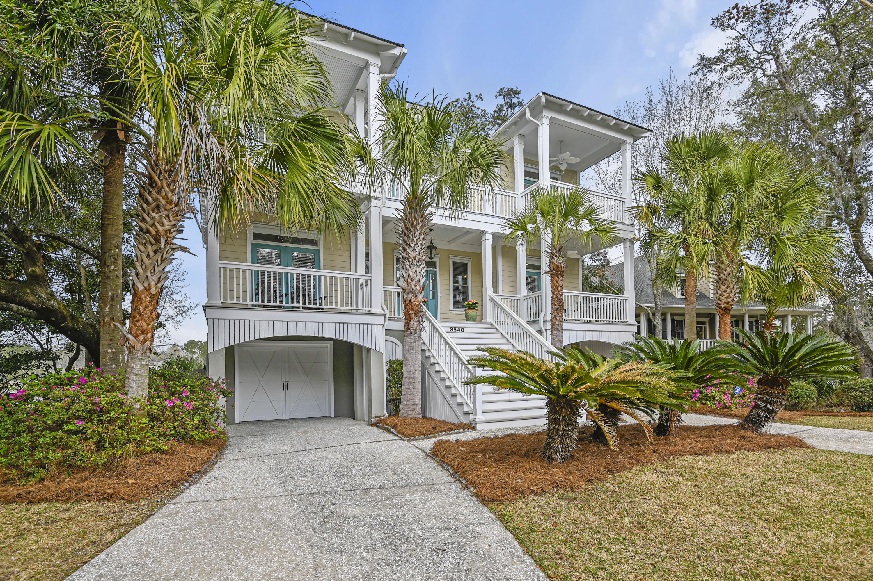 3540 Henrietta Hartford Road Mount Pleasant, SC 29466 - Photo 10 of 77 One of Mt. P's most beautiful streets