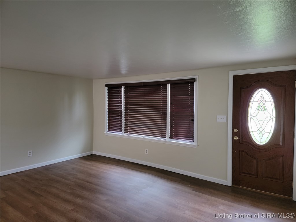 1507 Bear Street Madison, IN 47250 - Photo 4 of 16