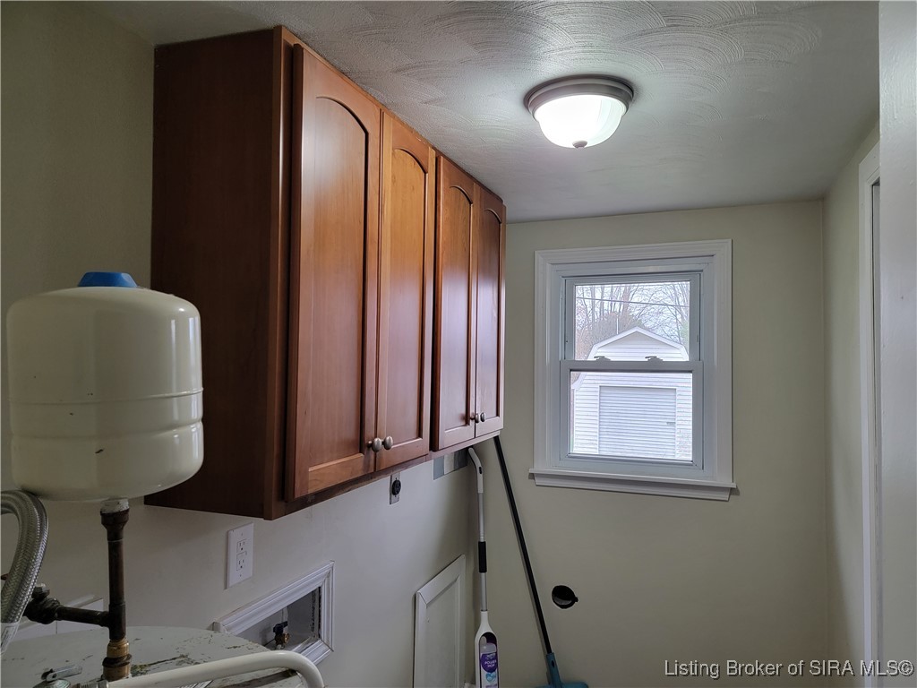 1507 Bear Street Madison, IN 47250 - Photo 8 of 16