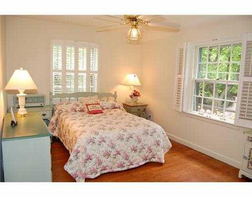 2113 Devonshire Road Ann Arbor, MI 48104 - Photo 16 of 25 Photo 16