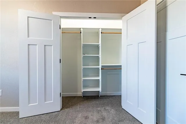 $350,000 | 106 Lake Shore Drive, Windsor, MO 65360