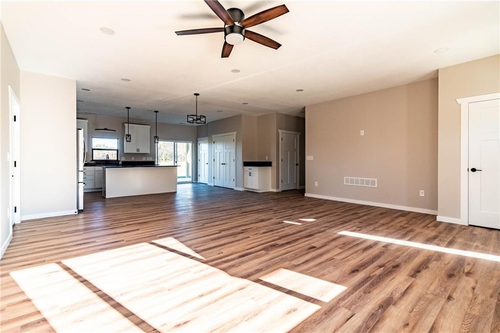 106 Lake Shore Drive Windsor, MO 65360 - Photo 9 of 40