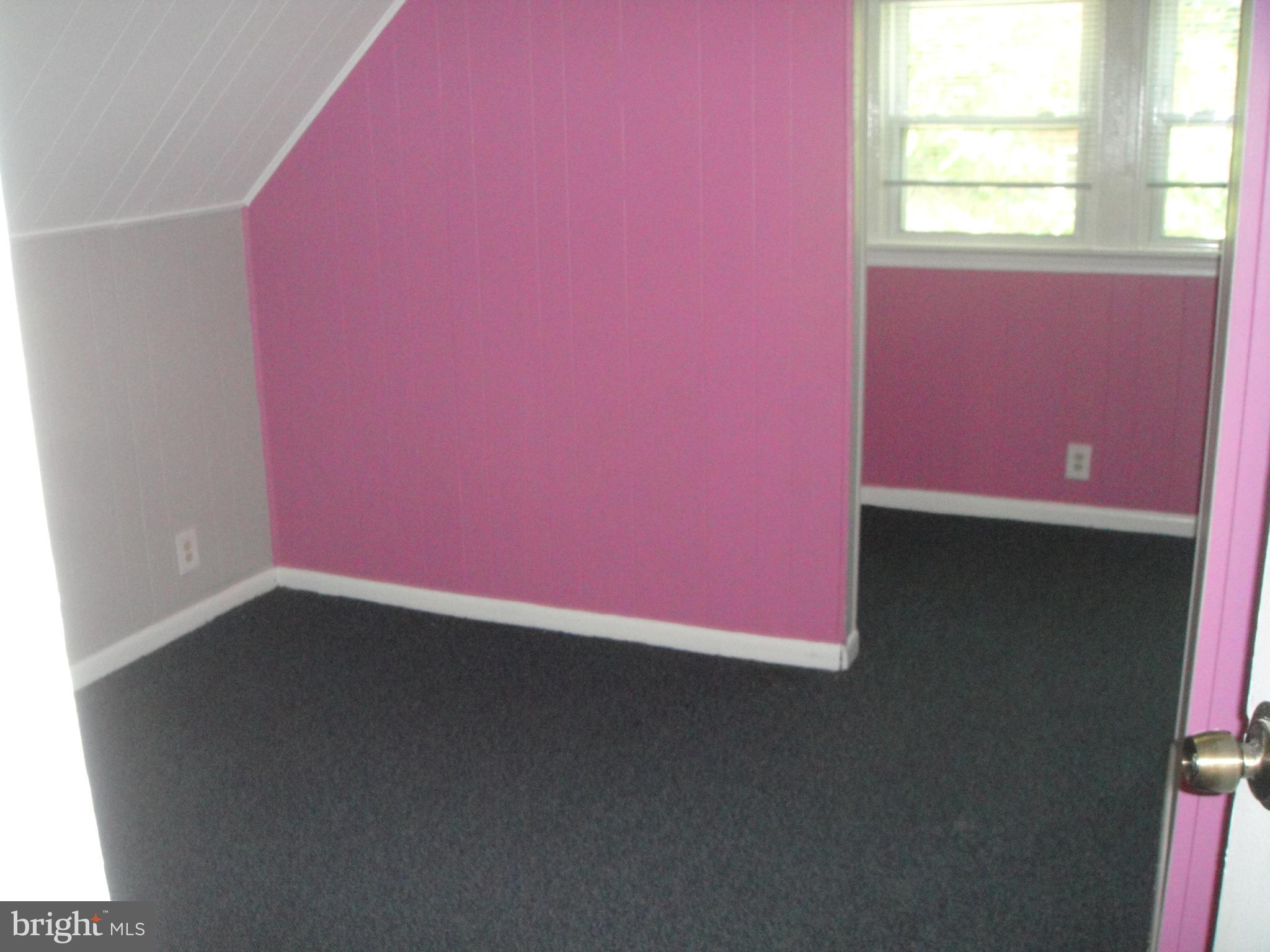 11509 Higby Street Silver Spring, MD 20902 - Photo 17 of 34 Upstairs Bedroom 3