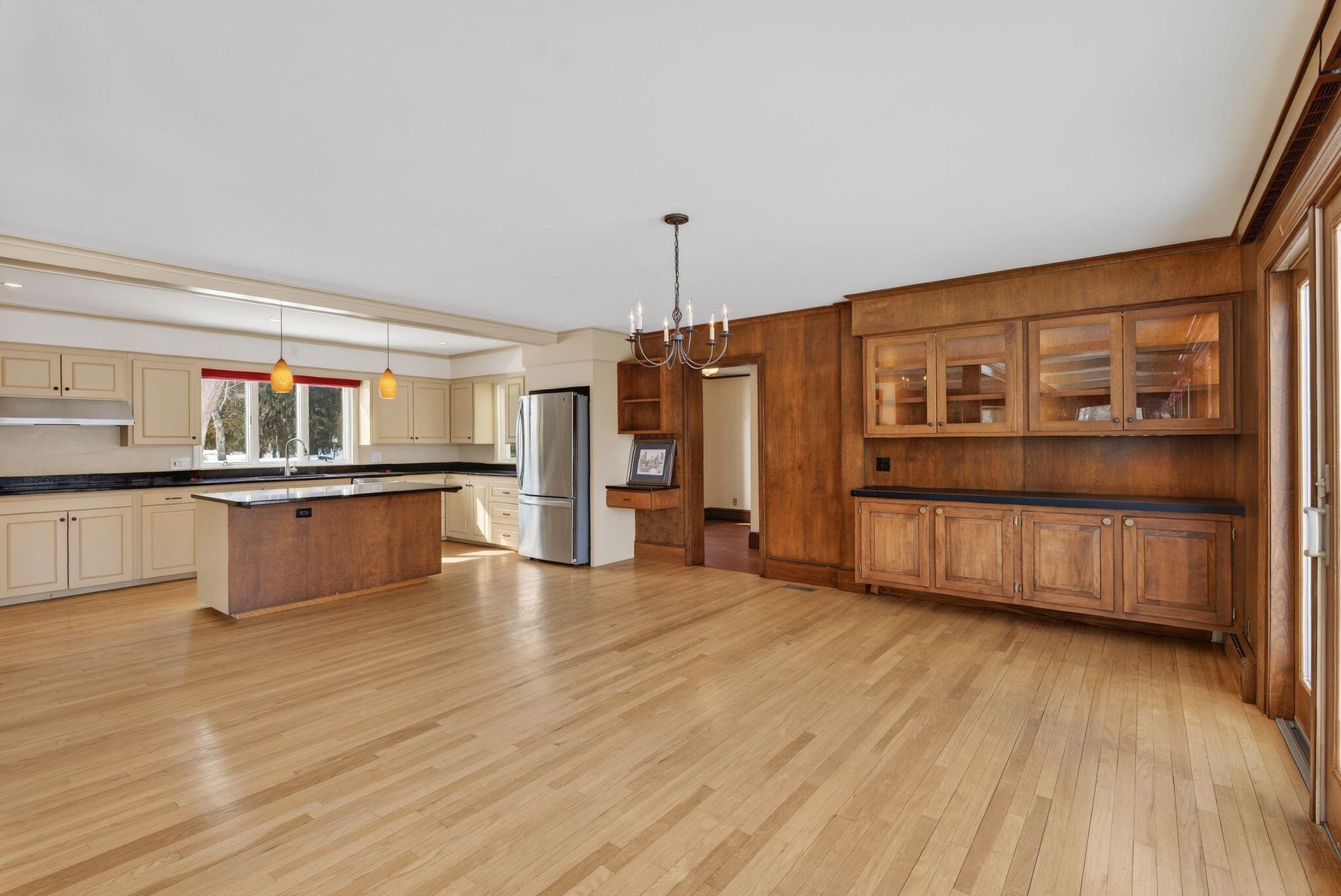 525 West Auburn Road Auburn, ME 04210 - Photo 16 of 64 525 W Auburn 40_DSC00412