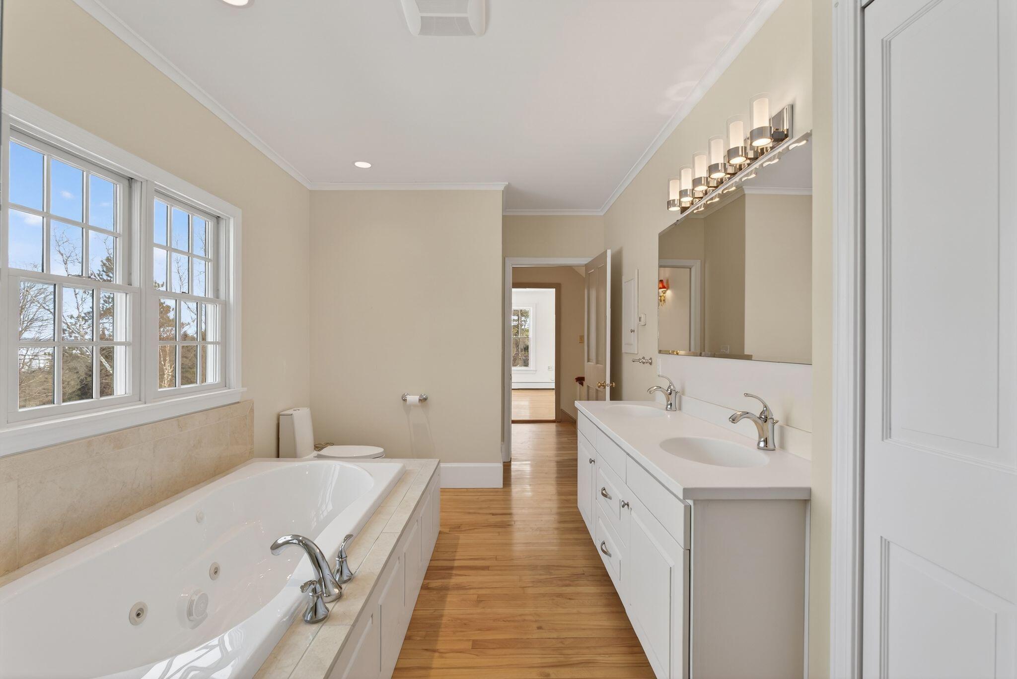 525 West Auburn Road Auburn, ME 04210 - Photo 37 of 64 525 W Auburn 63_DSC00533