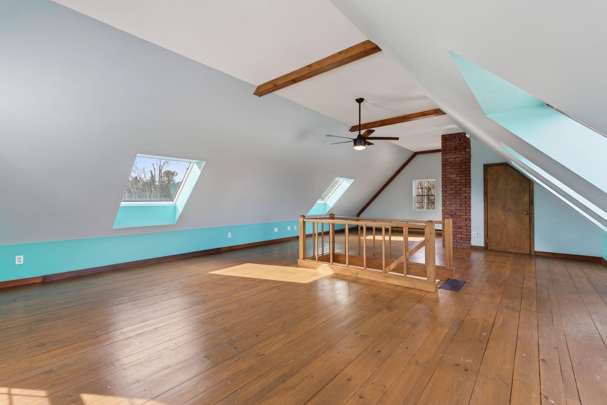 525 West Auburn Road Auburn, ME 04210 - Photo 39 of 64 525 W Auburn 65_DSC00544