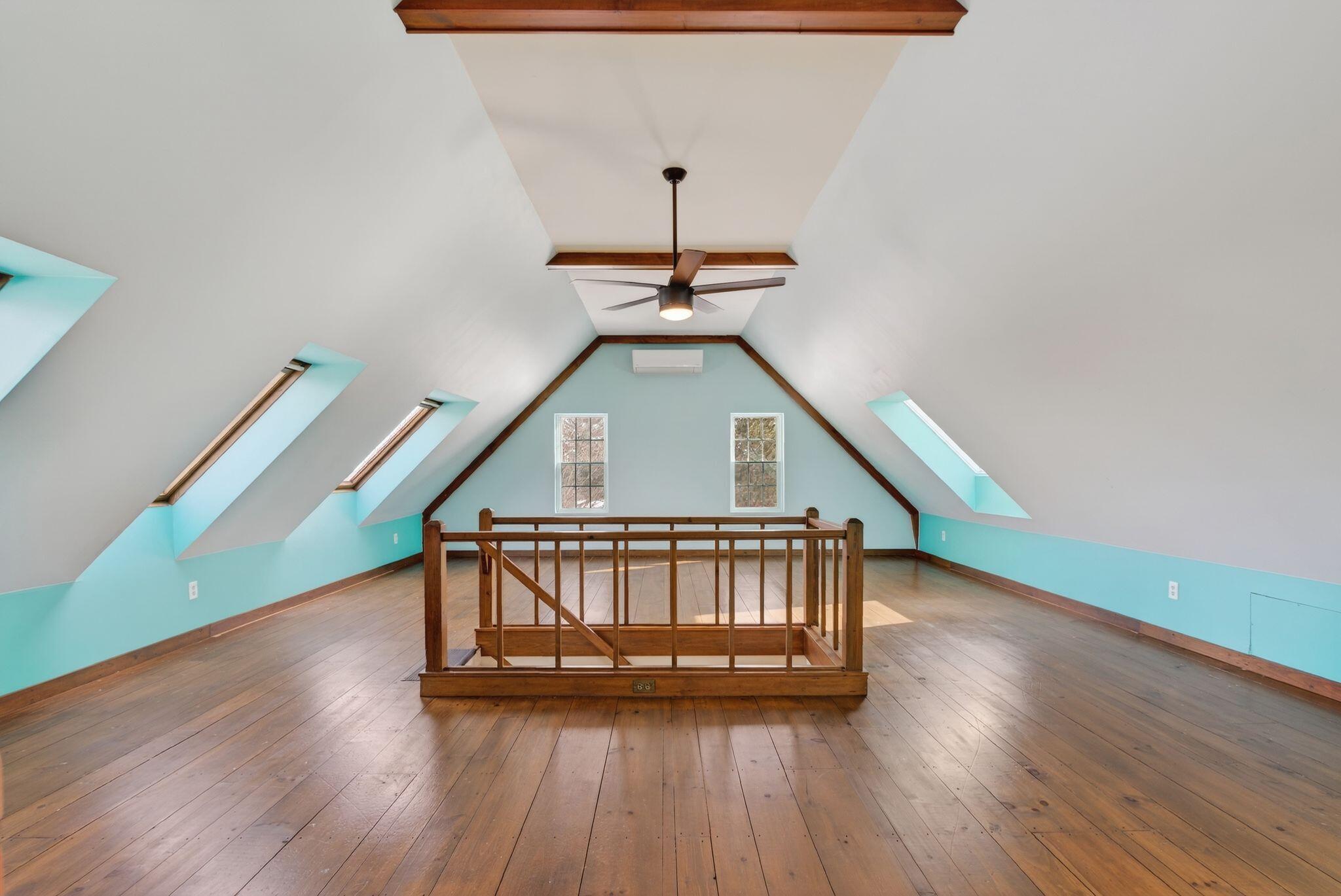 525 West Auburn Road Auburn, ME 04210 - Photo 41 of 64 525 W Auburn 67_DSC00555