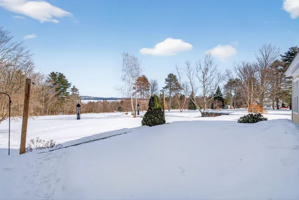 $750,000 | 525 West Auburn Road, Auburn, ME 04210