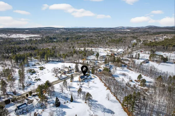 $750,000 | 525 West Auburn Road, Auburn, ME 04210