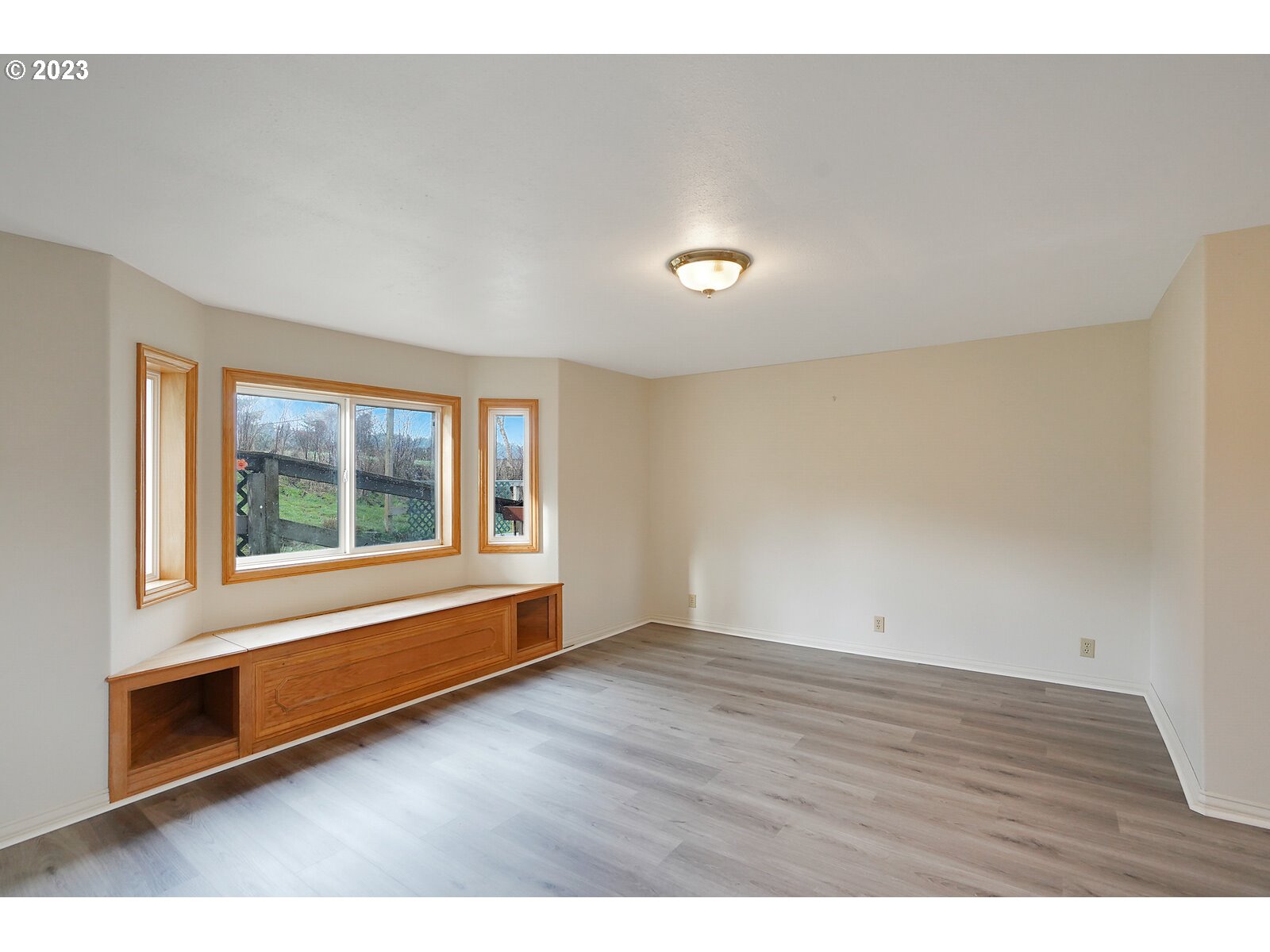 15056 Quall Road Northeast Silverton, OR 97381 - Photo 18 of 24 Gallery Image 18