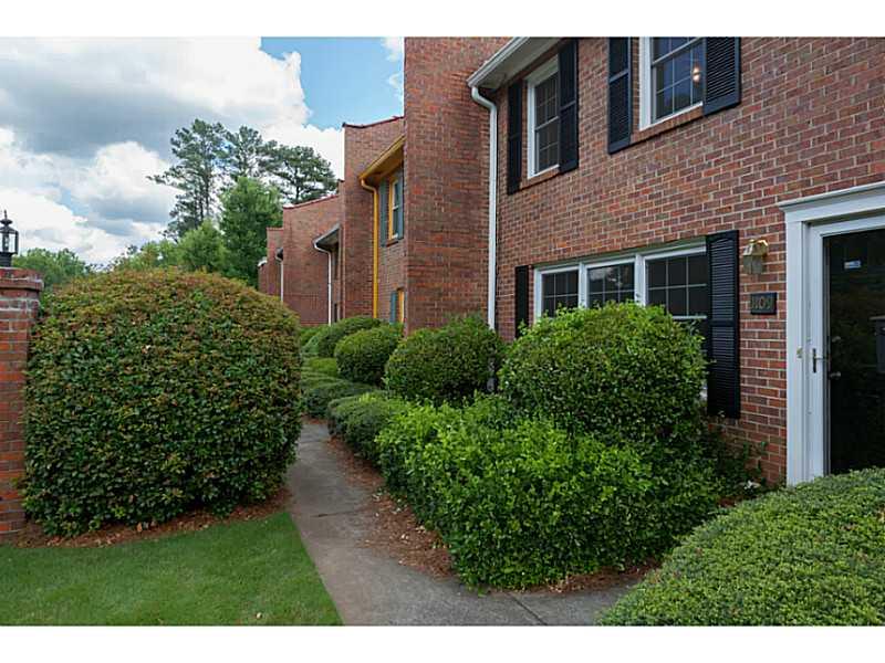 1109 Scott Boulevard, Unit 1109 Decatur, GA 30030 - Photo 1 of 1 Exterior Front.