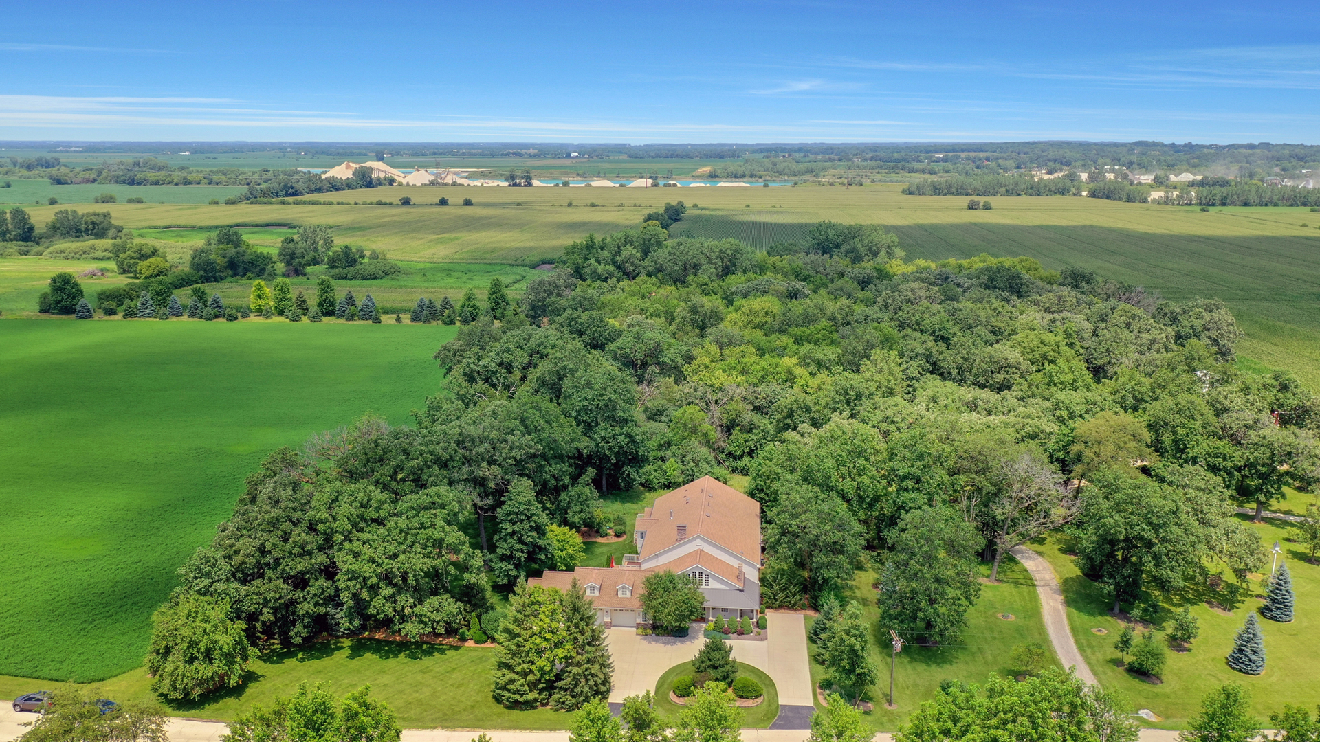 22022 Grange Road Marengo, IL 60152 - Photo 47 of 52 Gallery Image 47