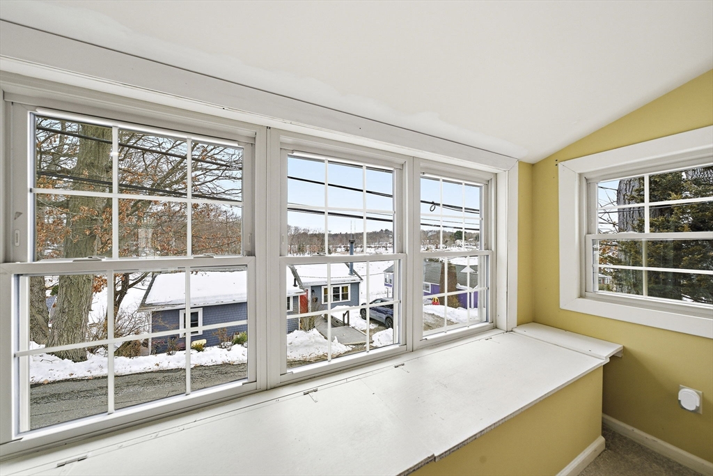 70 Colonial Road Weymouth, MA 02191 - Photo 7 of 33 Gallery Image 7