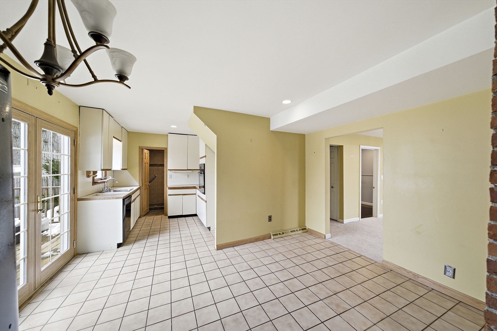 70 Colonial Road Weymouth, MA 02191 - Photo 10 of 33 Gallery Image 10